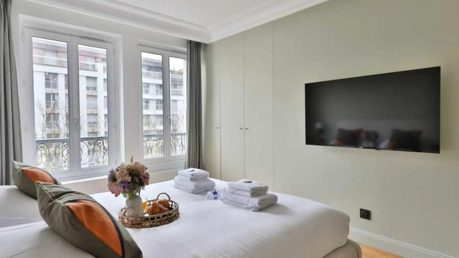 Modern Apartment - 1Br-4P - Canal St-Martin Paris