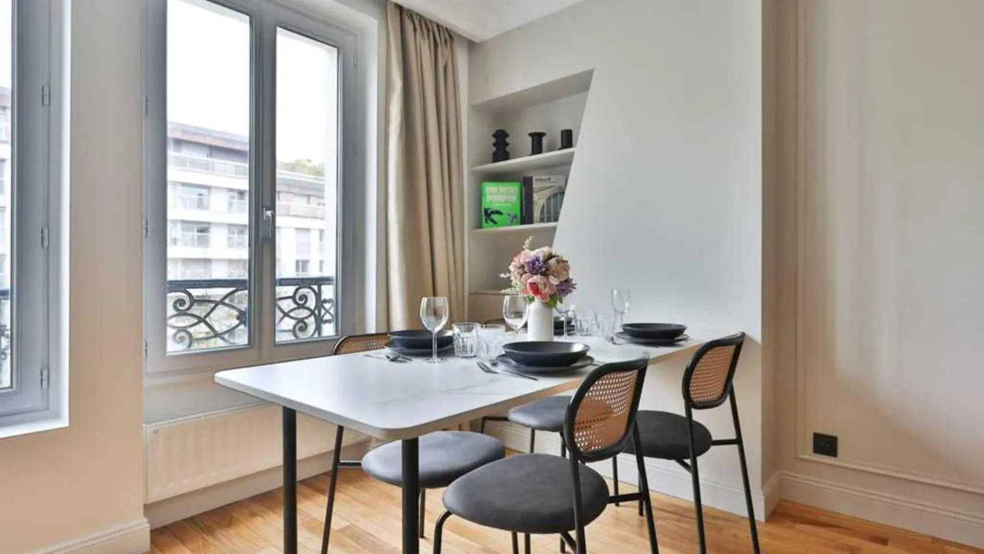 Modern Apartment - 1Br-4P - Canal St-Martin Paris